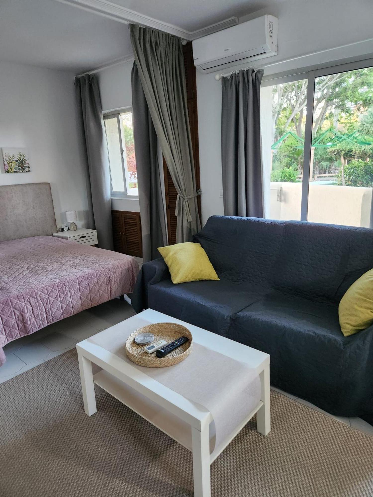 Apartamento Benalbeach Jardin *